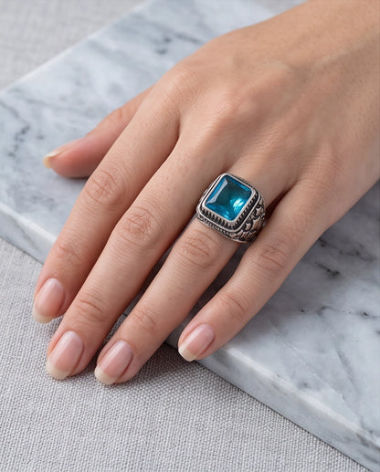 Radiant Cyan Princess-Cut Gemstone Ornate Bezel Silver Ring