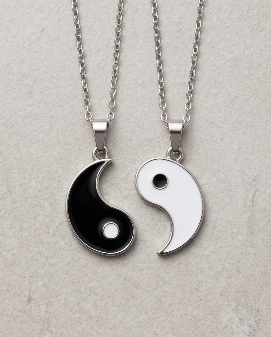 Silver Yin Yang Couple Enamel Pendant Necklace Set