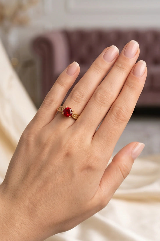 Vintage Gold Ruby Botanical Leaf Ring
