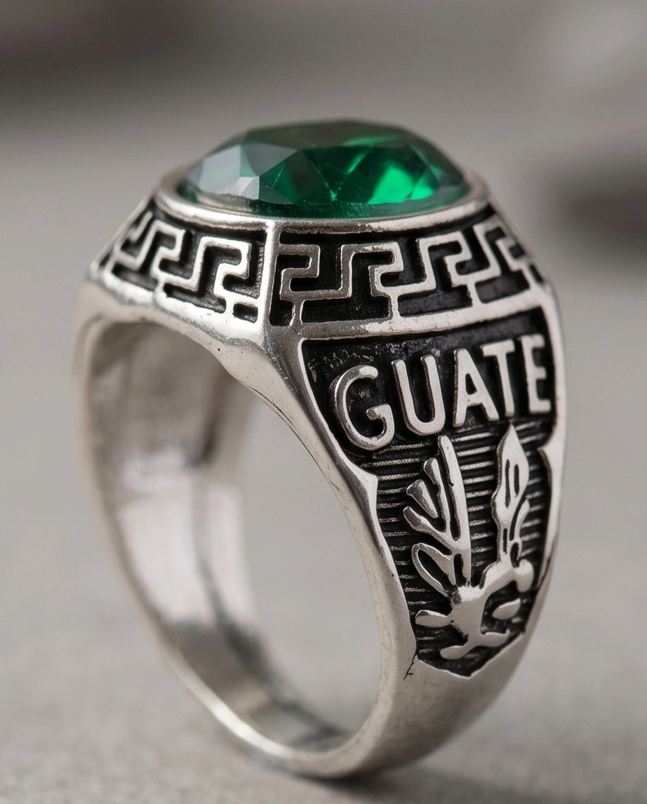 Vintage Emerald Green Military Signet Ring