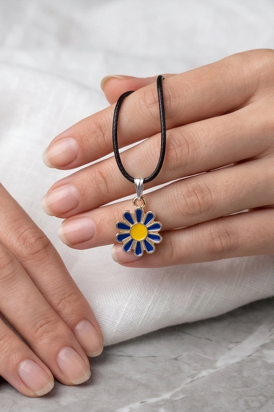 Midnight Blue Daisy Pendant