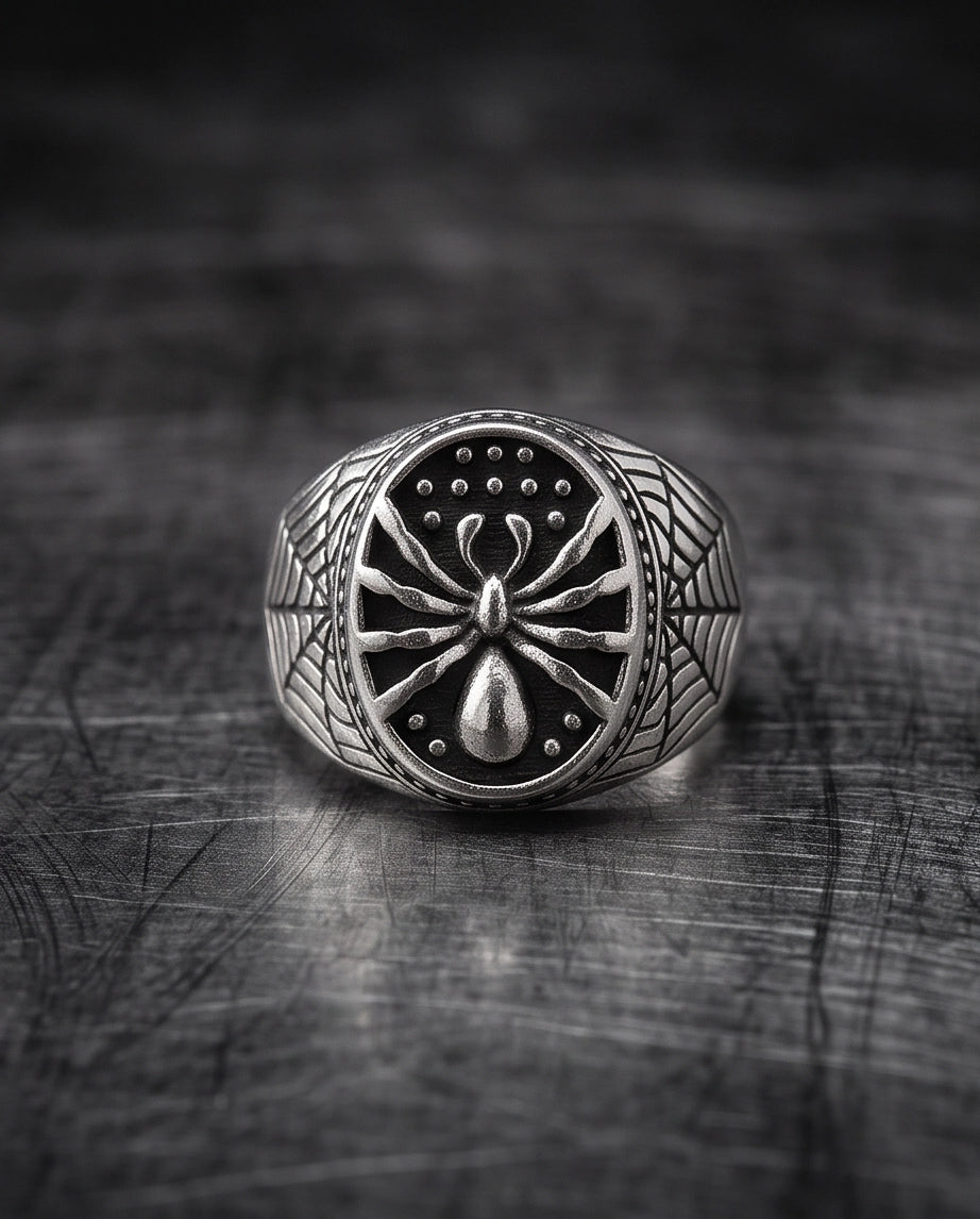 Arachnid Web-Shoulder Signet Silver Ring