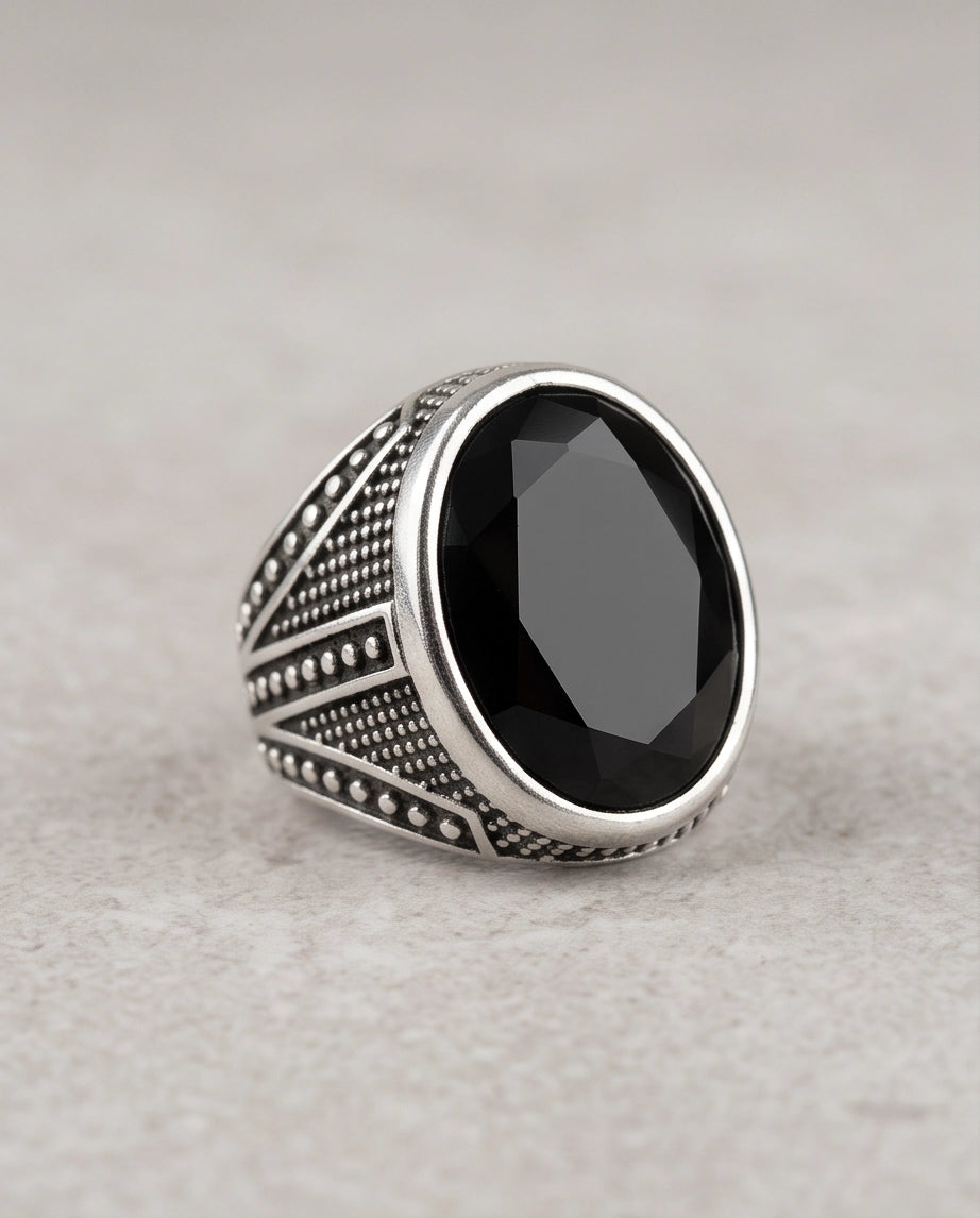 Onyx Gemstone Smooth Bezel Chevron Stippled Silver Ring