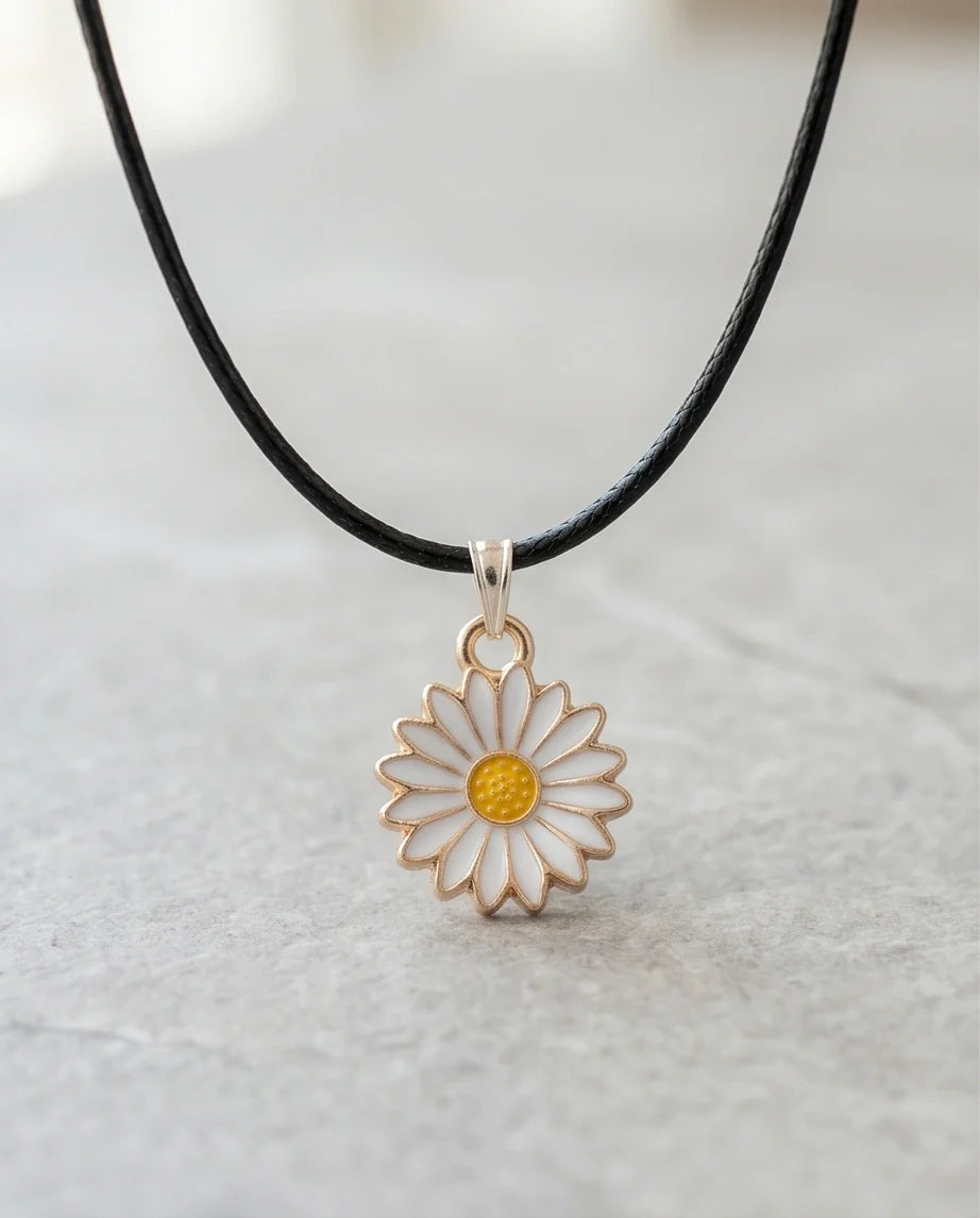 Gold and White Daisy Pendant Necklace