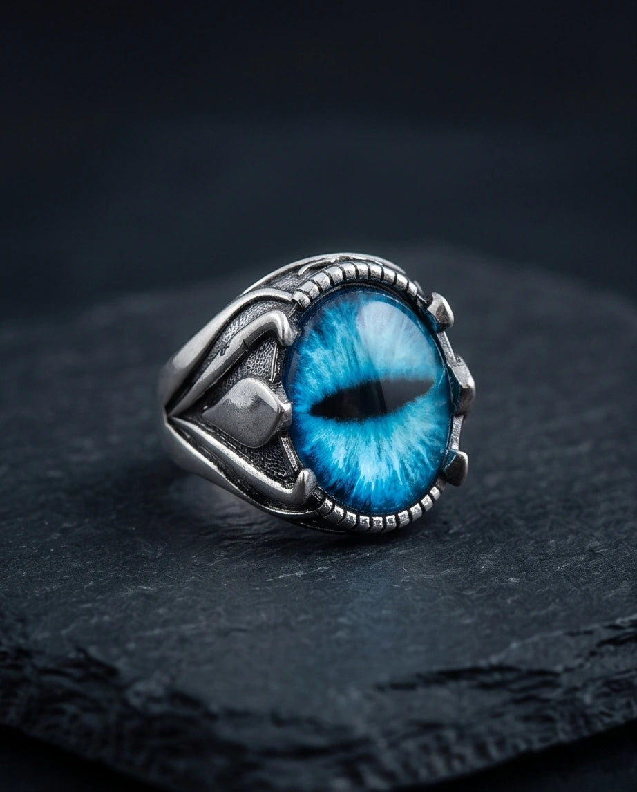 Vintage Sterling Silver Dragon's Claw Azure Eye Ring