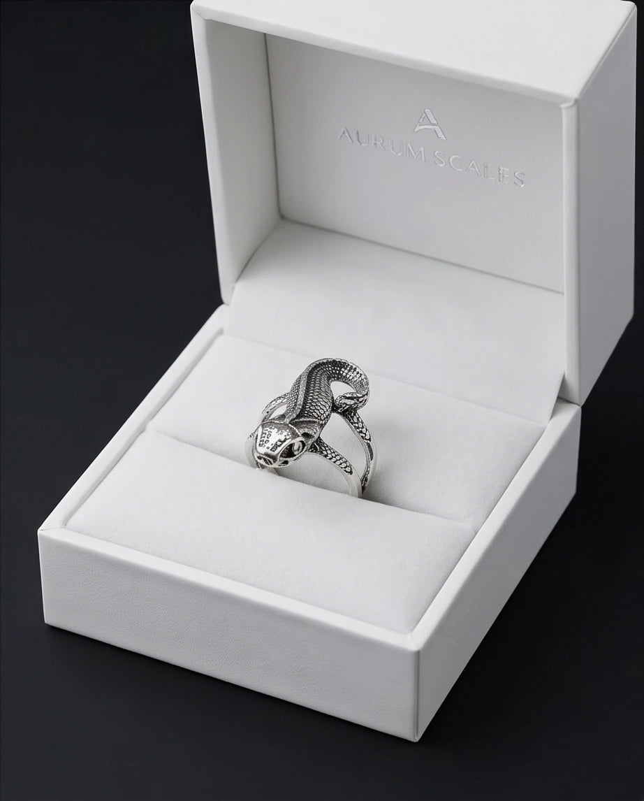 Vintage Silver Oxidized Chameleon Lizard Statement Ring