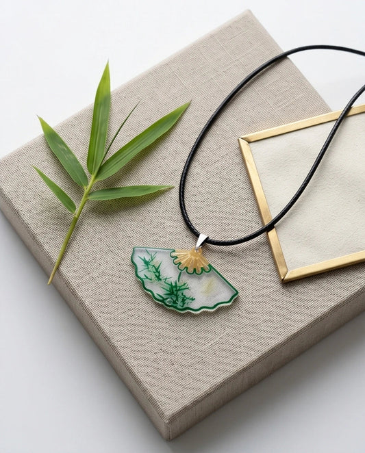Artistic Green Bamboo Fan Pendant Necklace