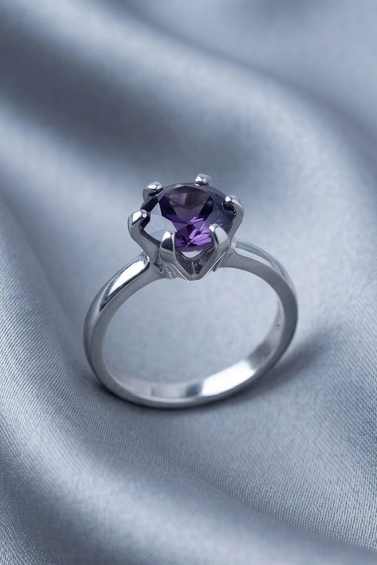 Sterling Silver Amethyst Purple Round Cut Solitaire Ring
