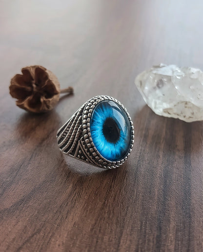 Azure Scale Beaded Slit-Pupil Silver Ring