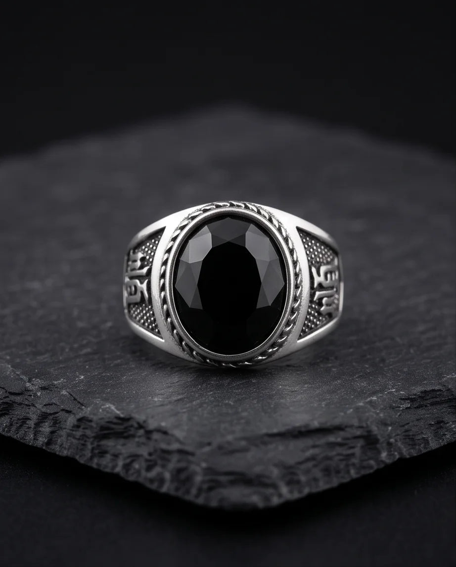 Onyx-Style Faceted Oval Rope-Trim Kanji Character Silver Ring