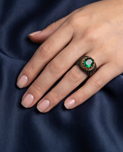 Imperial Emerald Crowned Filigree Signet Ring