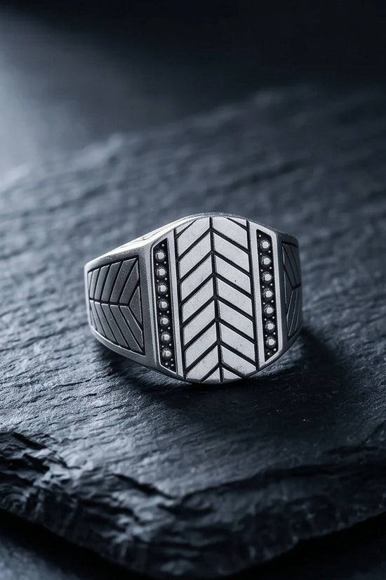 Sterling Silver Chevron Pattern Geometric Signet Ring