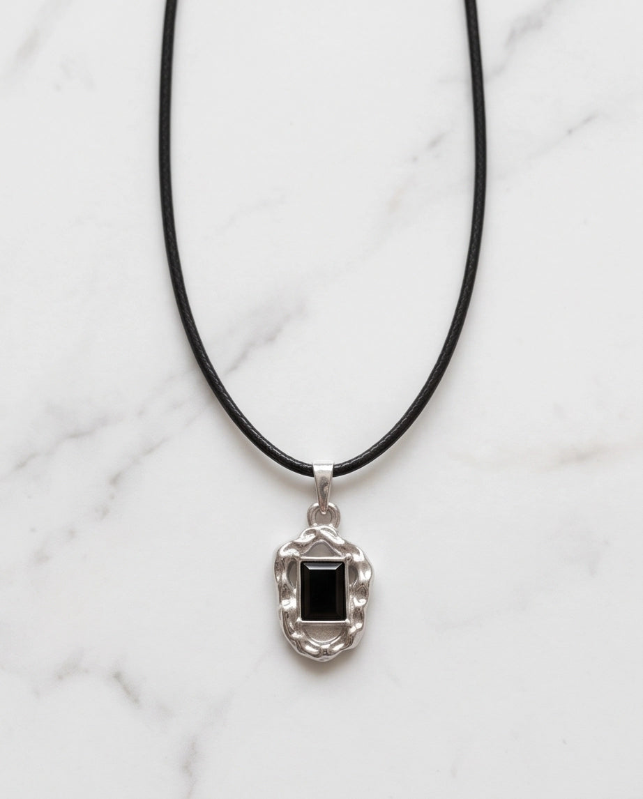 Liquid Metal Rectangular Black Gemstone Necklace