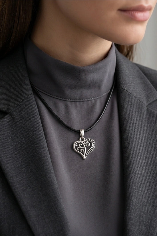 Silver Filigree Heart Pendant Necklace