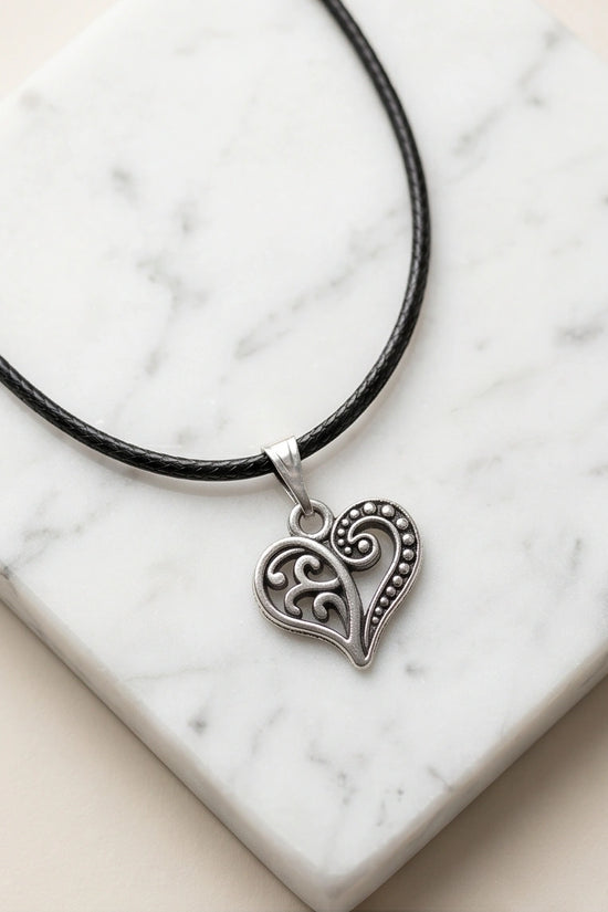 Silver Filigree Heart Pendant Necklace