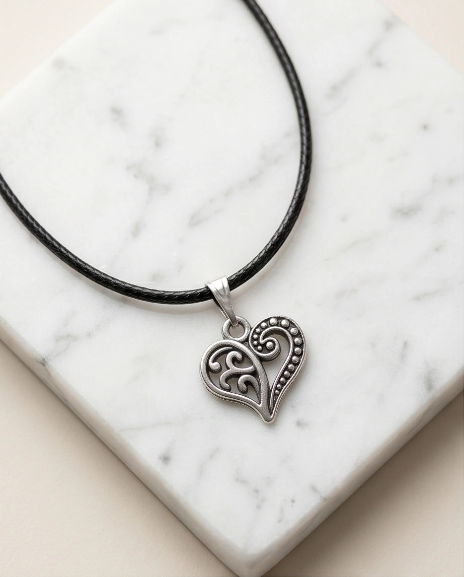 Silver Filigree Heart Pendant Necklace