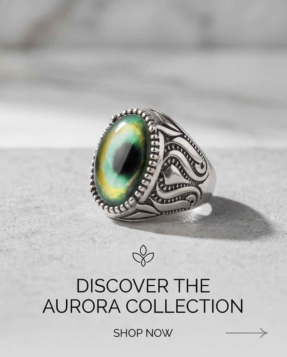 Emerald-Yellow Cat-Eye Cabochon Ornate Scrollwork Silver Ring
