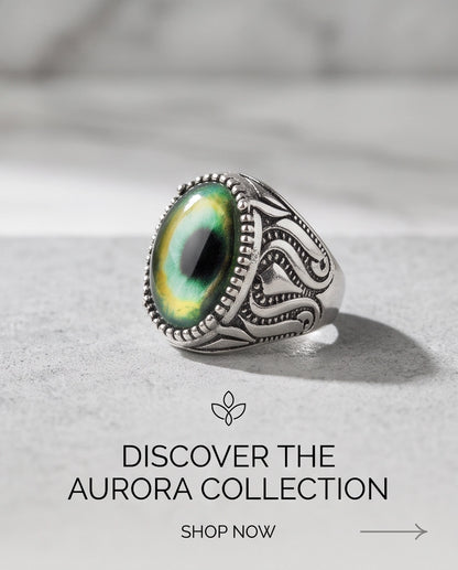 Emerald-Yellow Cat-Eye Cabochon Ornate Scrollwork Silver Ring