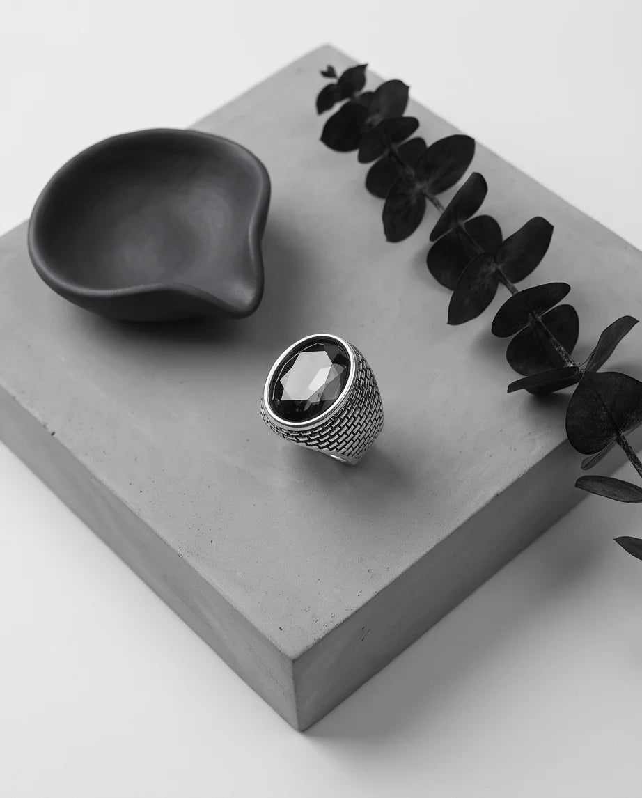 Onyx Gemstone Brickwork Mesh Silver Ring