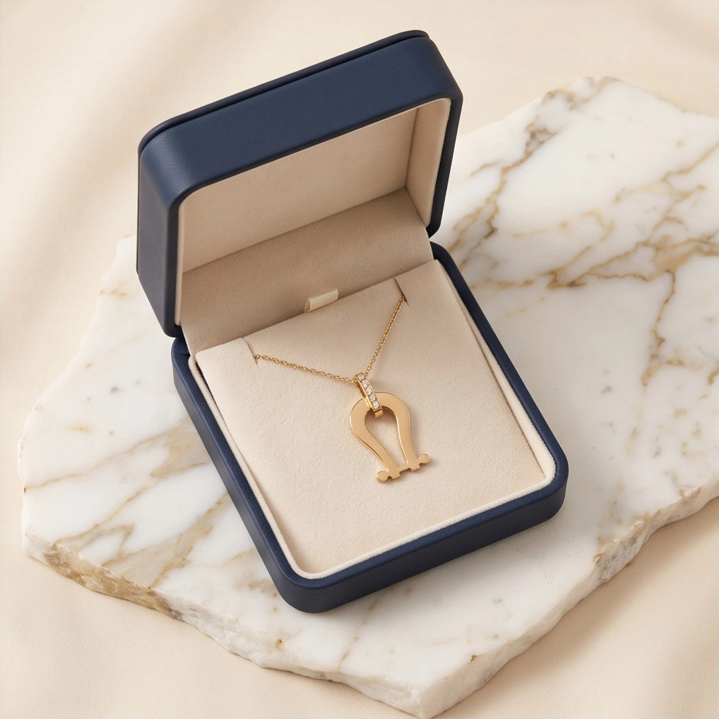 Gold Diamond-Cut Clover Pendant Necklace