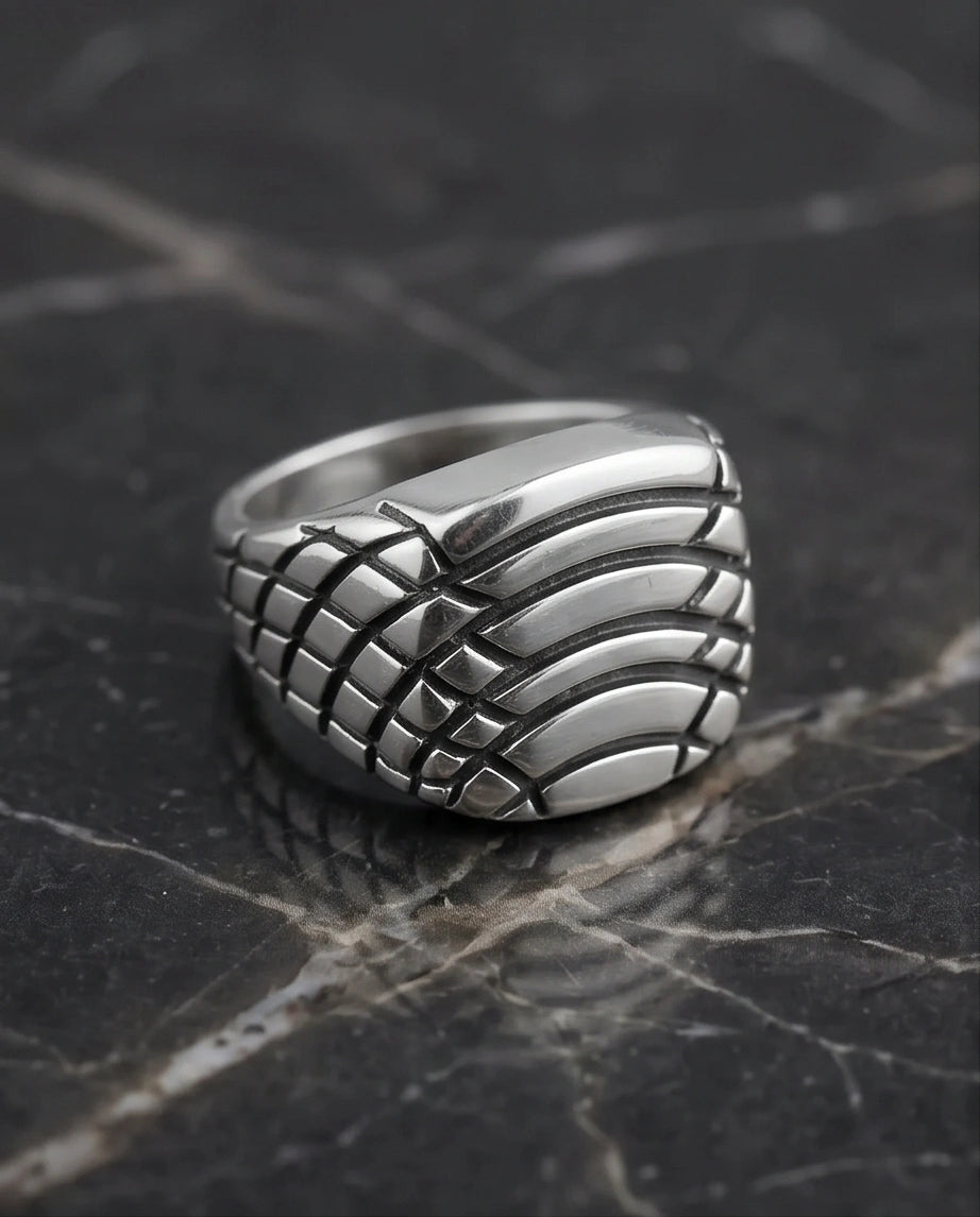 Vintage Sterling Silver Celtic Armor Wing Signet Ring