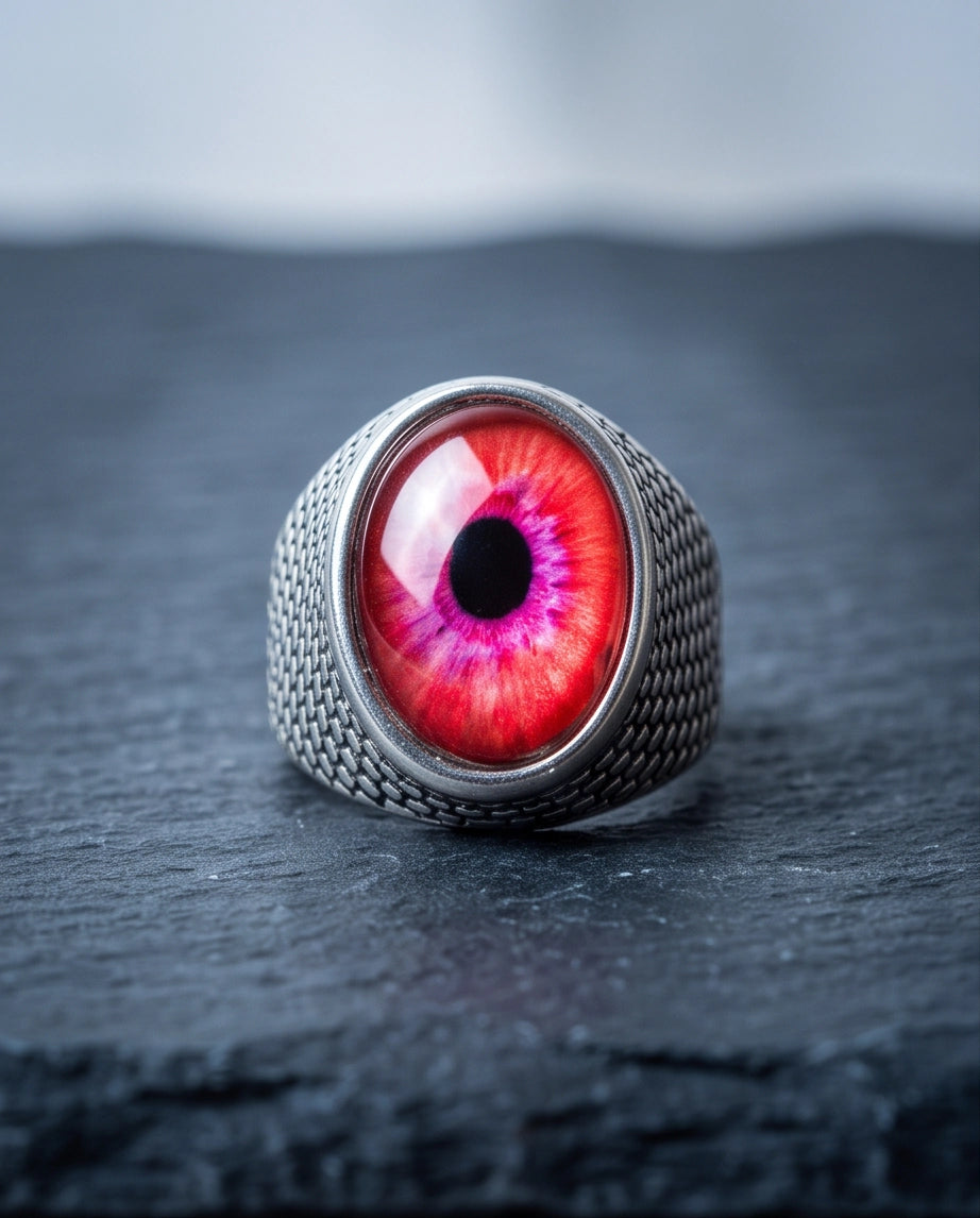 Crimson Evil Eye Cabochon Scale-Band Silver Ring
