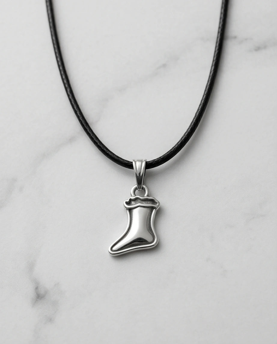 Silver Retro Stocking Pendant Necklace