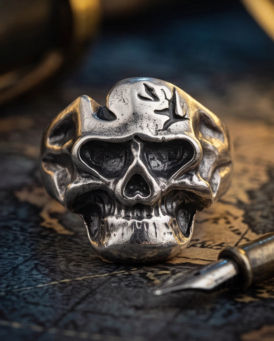 Fractured Cranium Sculpted Skull Ring