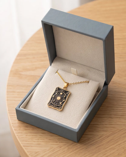 Gold "The Wheel of Fortune" Tarot Card Pendant Necklace