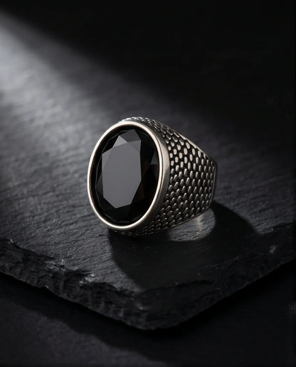 Imperial Onyx Mesh Signet Ring
