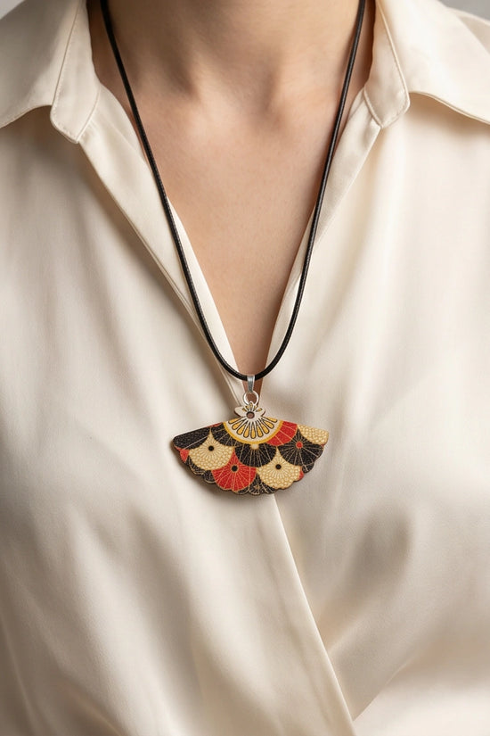 Vintage Geometric Kimono Hand-Fan Pendant Necklace