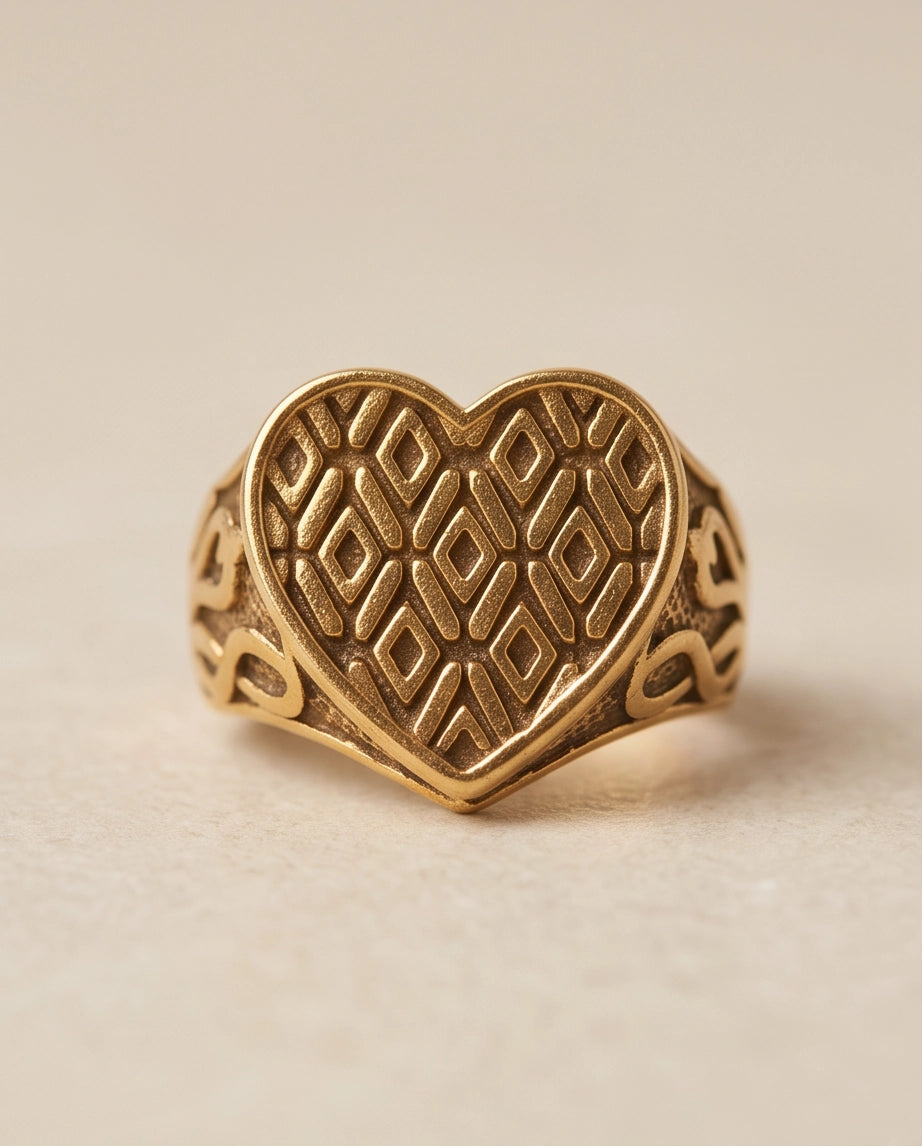 Lattice Heart Gold Signet Ring