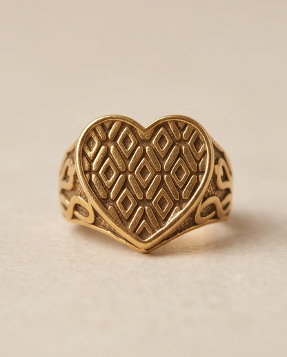 Lattice Heart Gold Signet Ring