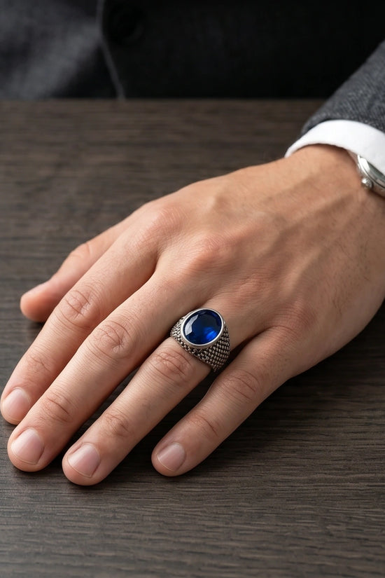 Imperial Sapphire Mesh Signet Ring