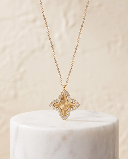 Gold Diamond-Cut Clover Pendant Necklace