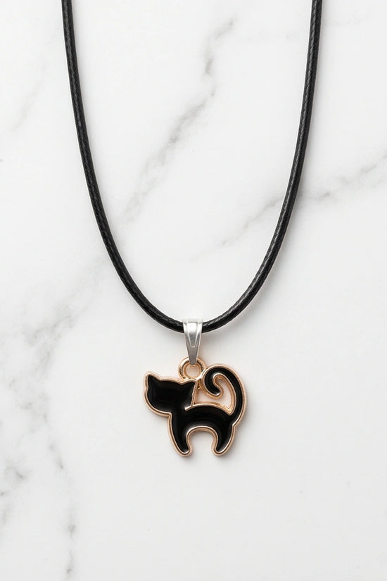Gold Elegant Sitting Cat Necklace