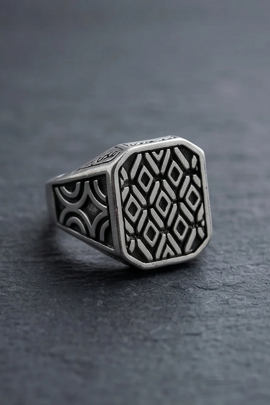 Vintage Sterling Silver Geometric Diamond Lattice Signet Ring