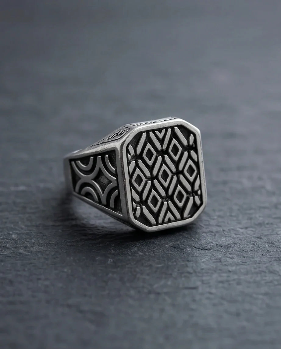 Vintage Sterling Silver Geometric Diamond Lattice Signet Ring