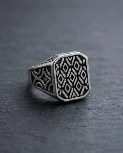Vintage Sterling Silver Geometric Diamond Lattice Signet Ring