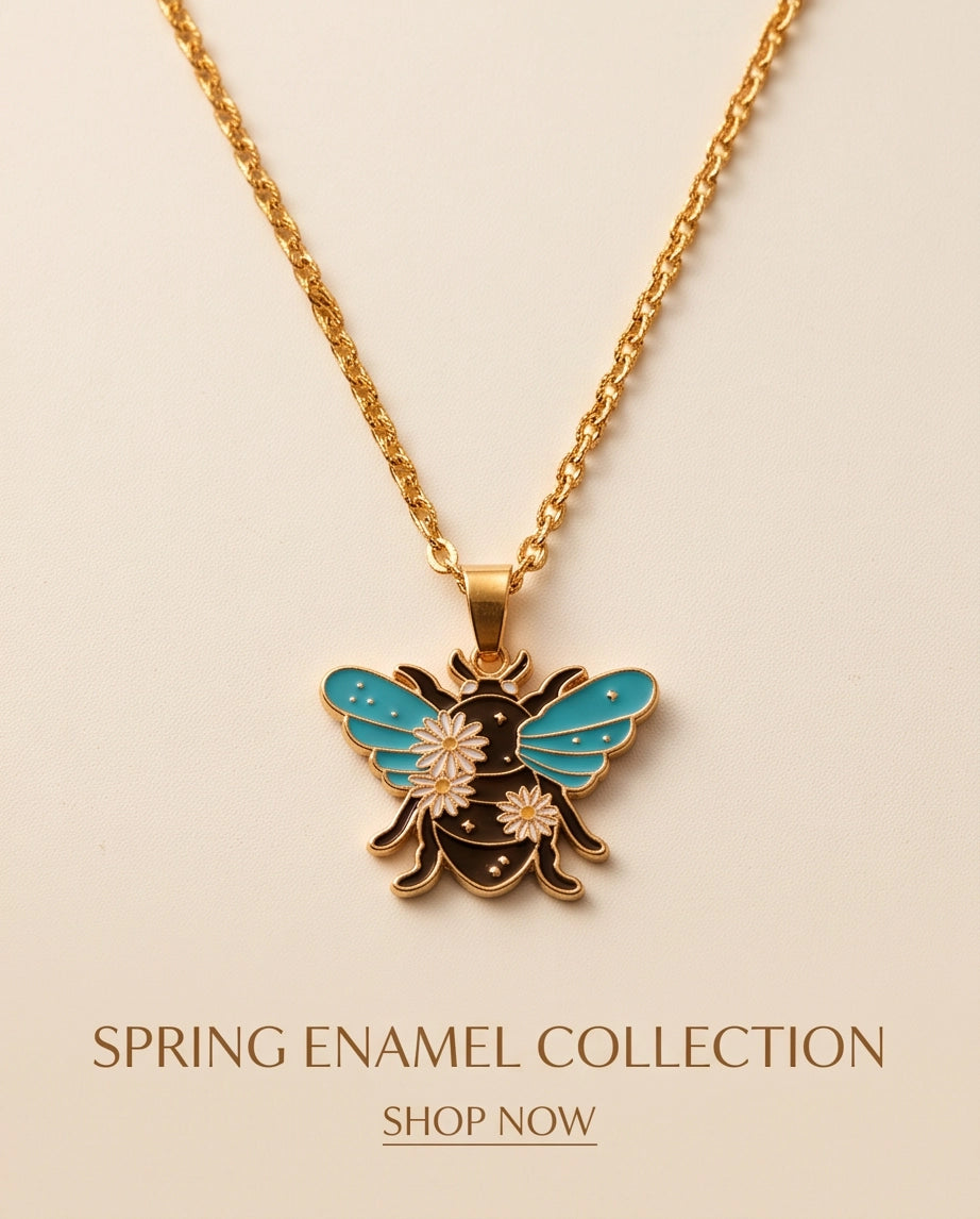 Gold Daisy Honeybee Enamel Chain Necklace