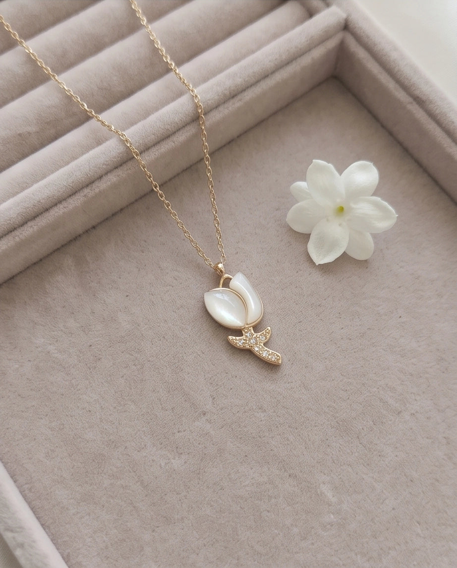 Gold Mother of Pearl Tulip Necklace