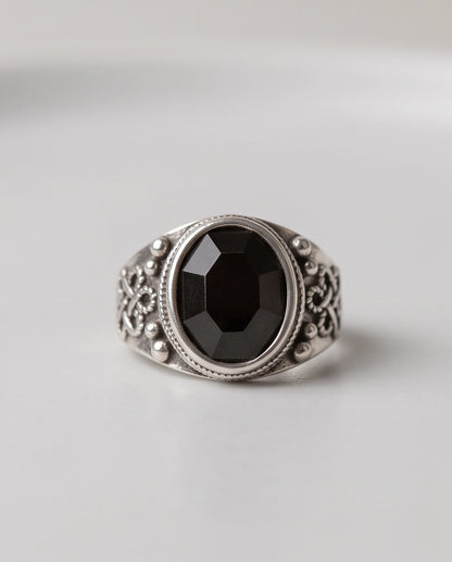 Faceted Oval Onyx-Style Beaded Bezel Filigree Silver Ring