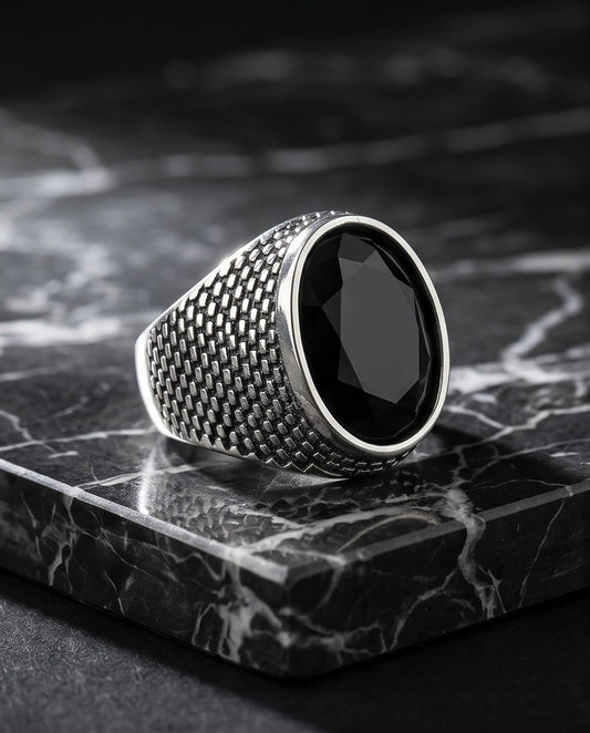 Imperial Onyx Mesh Signet Ring