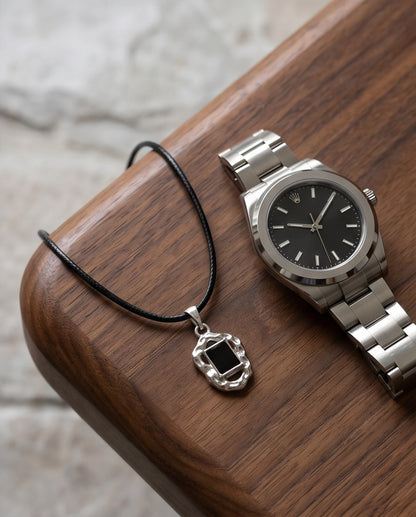 Liquid Metal Rectangular Black Gemstone Necklace