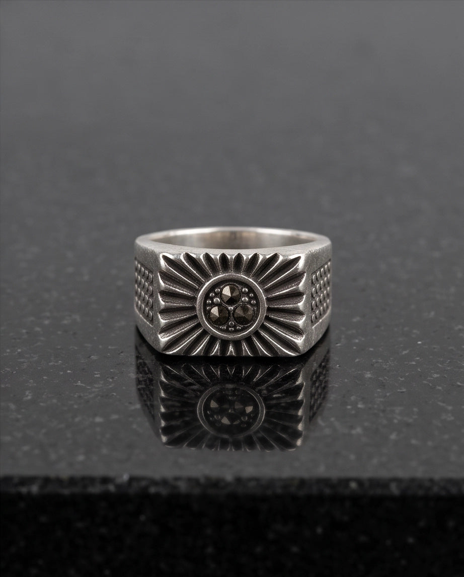 Celestial Sunburst Dark-Triple-Crystal Stippled Band Silver Ring