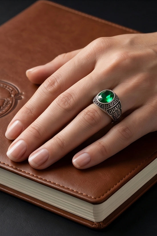 Vintage Emerald Green Military Signet Ring