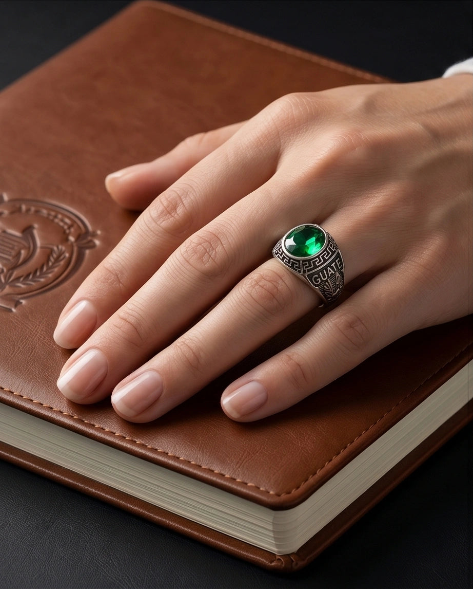 Vintage Emerald Green Military Signet Ring