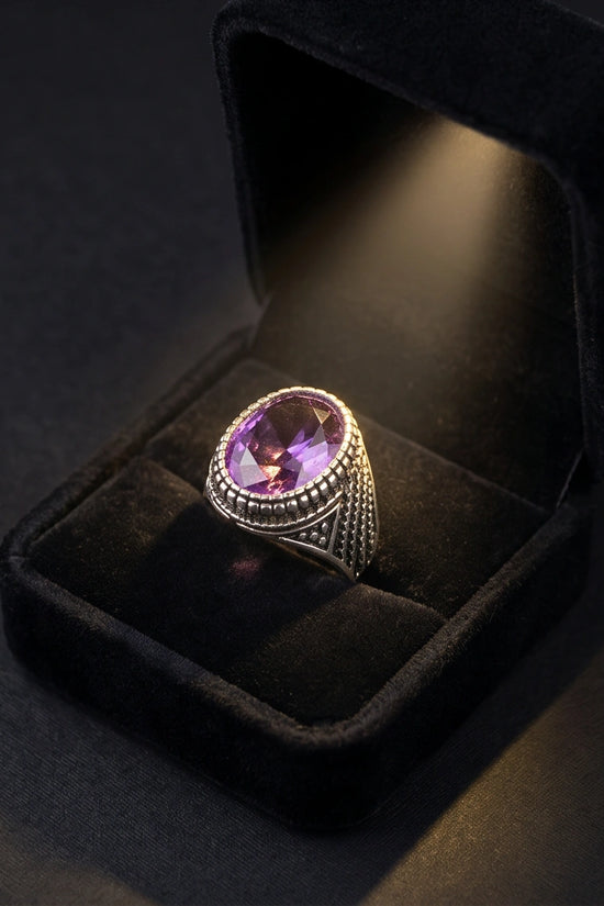 Imperial Amethyst Sovereign Signet Ring