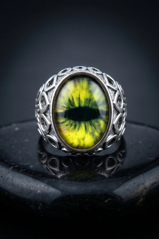 Vintage Sterling Silver Gothic Owl's Eye Statement Ring