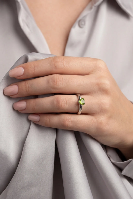 Sterling Silver Heart-Cut Peridot Green Solitaire Ring